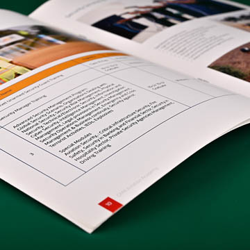 Brochures printing services near Delhi